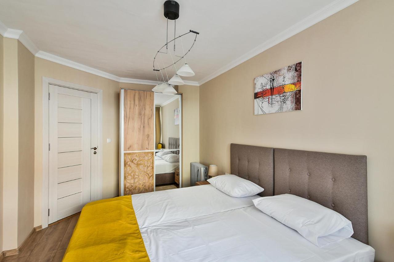 Top Location Flats In Varna Exterior foto