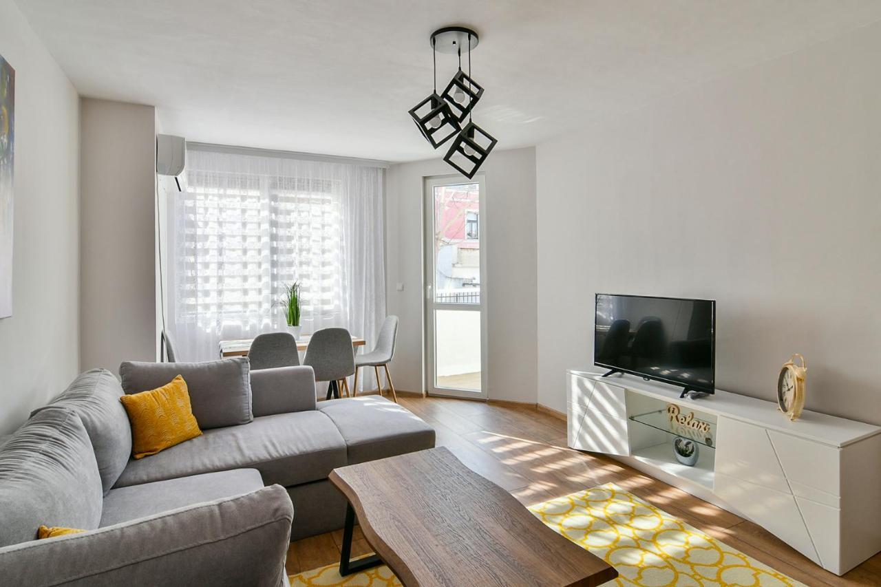 Top Location Flats In Varna Exterior foto