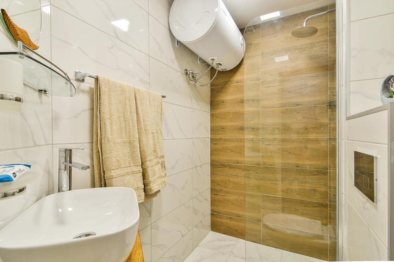 Top Location Flats In Varna Exterior foto